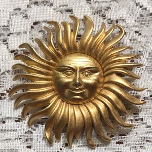 Monet Sun broach